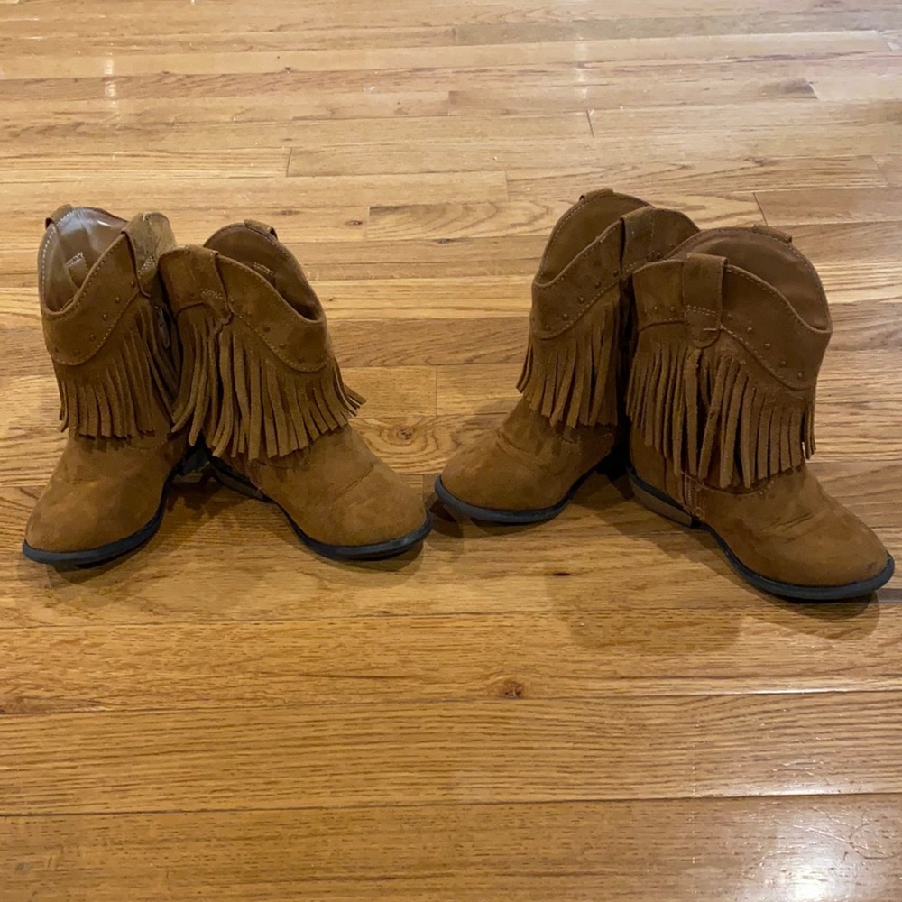 TWINS!! Cowgirl Boots!!!!